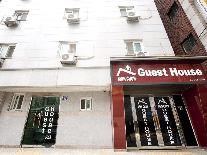 D.H Sinchon Guesthouse Seúl Exterior foto