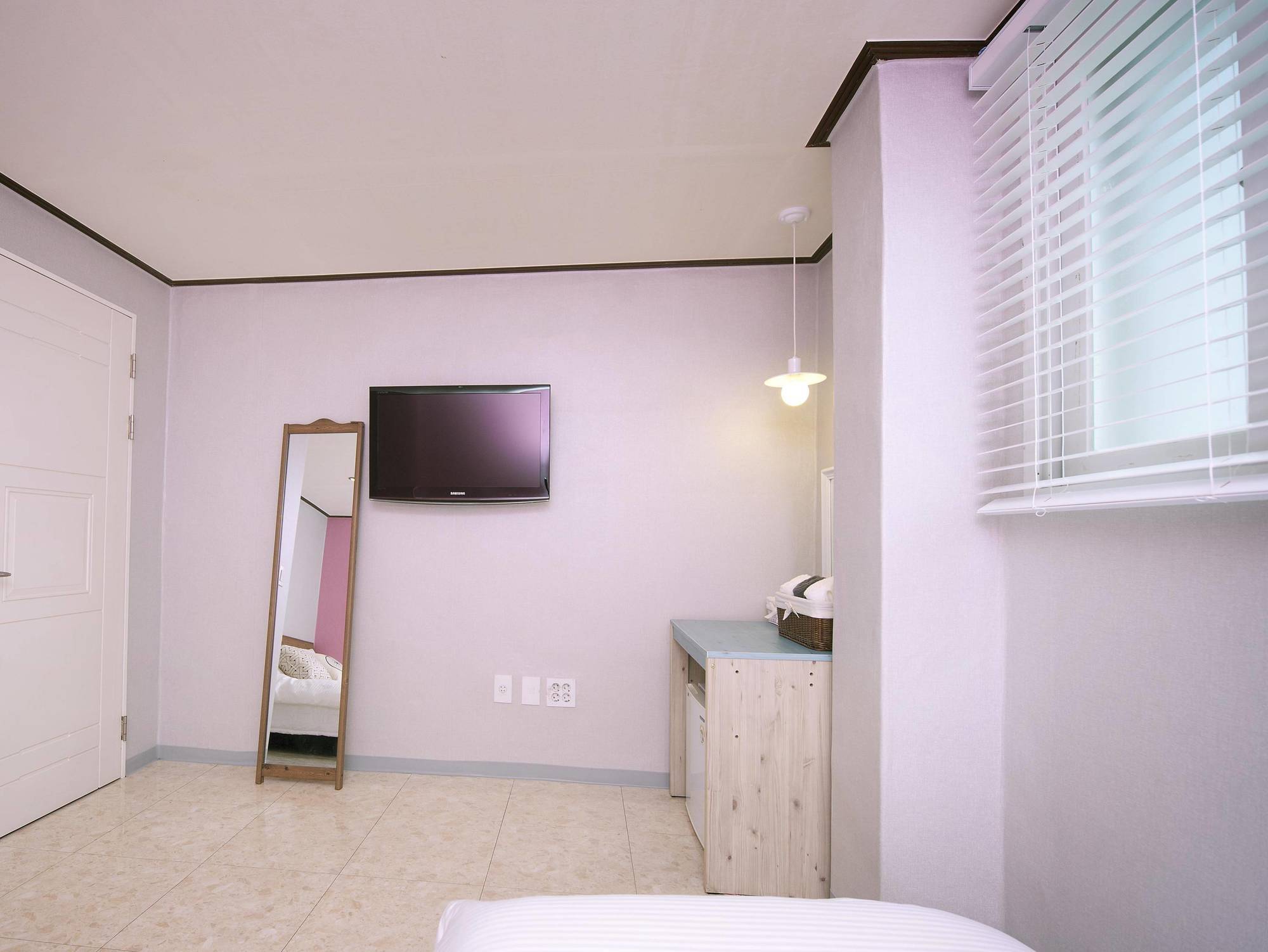 D.H Sinchon Guesthouse Seúl Exterior foto
